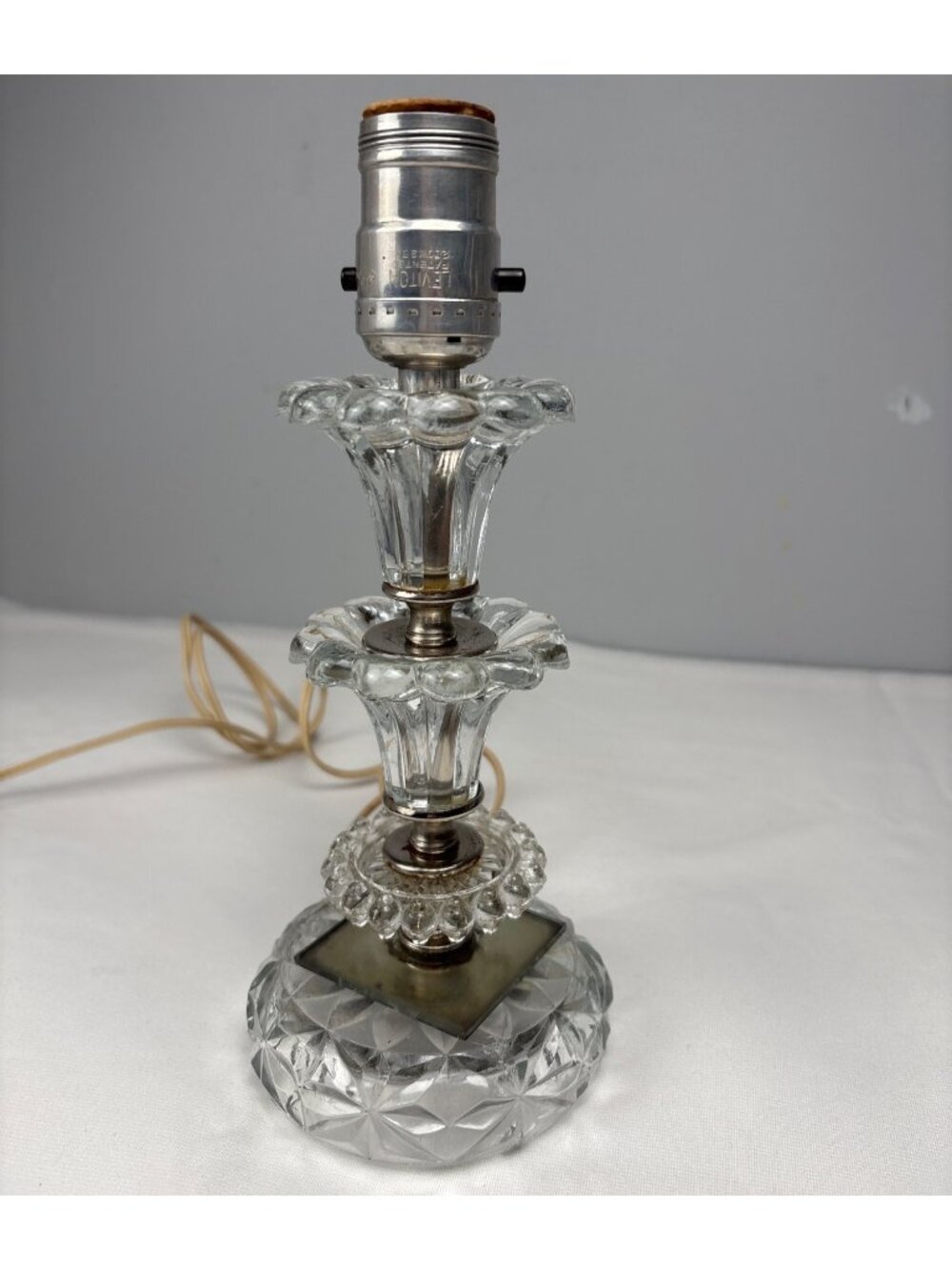 Crystal Table Lamp Diamond-Cut Design & Floral Plug 10" Tall Elegant Decor Vtg